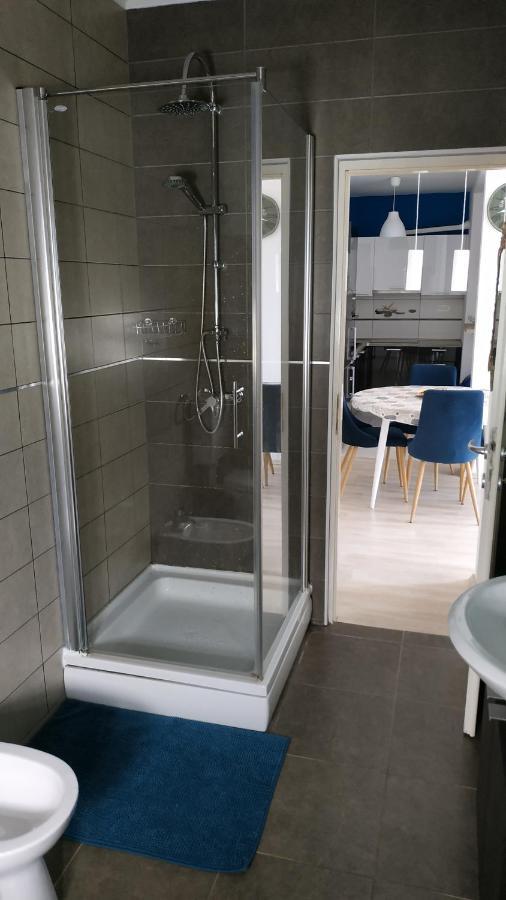 Apartman Katnic By The Beach Crikvenica Exterior photo