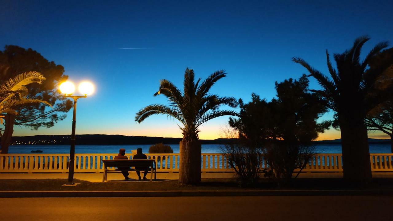 Apartman Katnic By The Beach Crikvenica Exterior photo